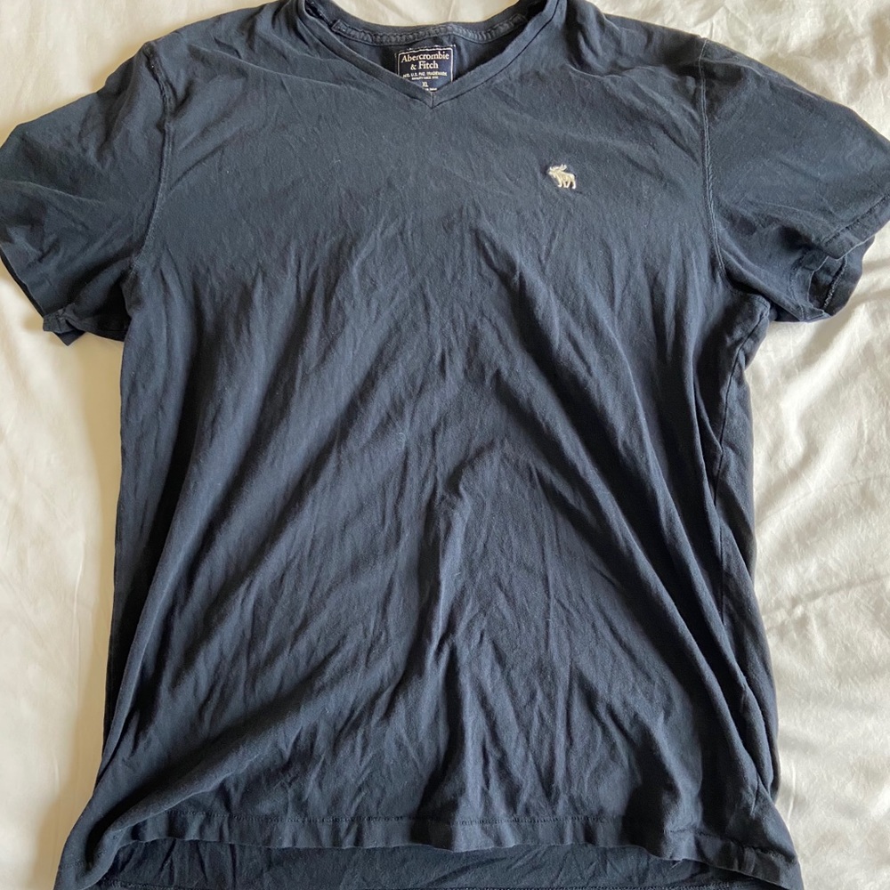 Abercrombie V neck